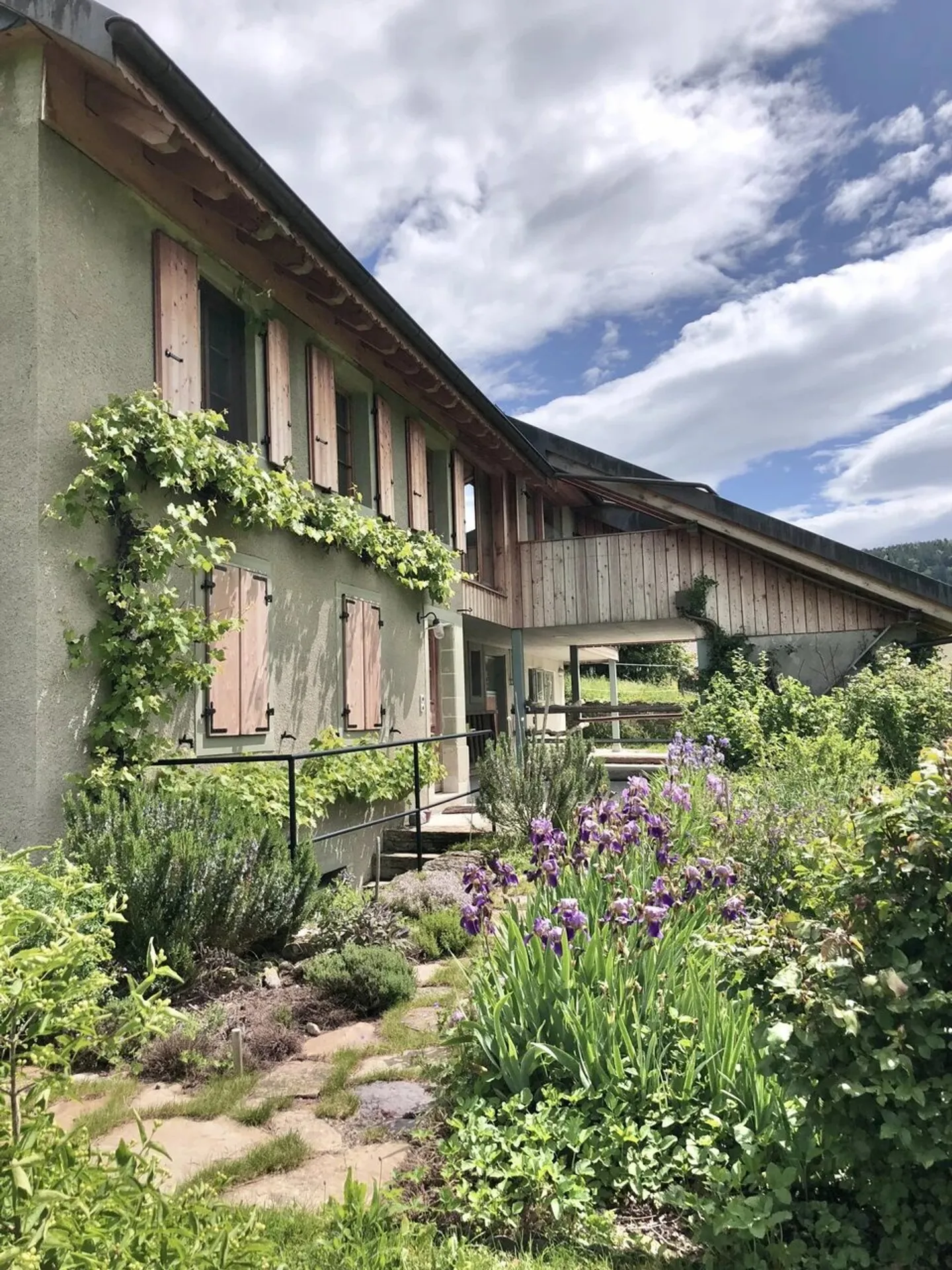 Wunderschön renovierte Farm mit 2 Pferdeboxen - Foto 5 von 13