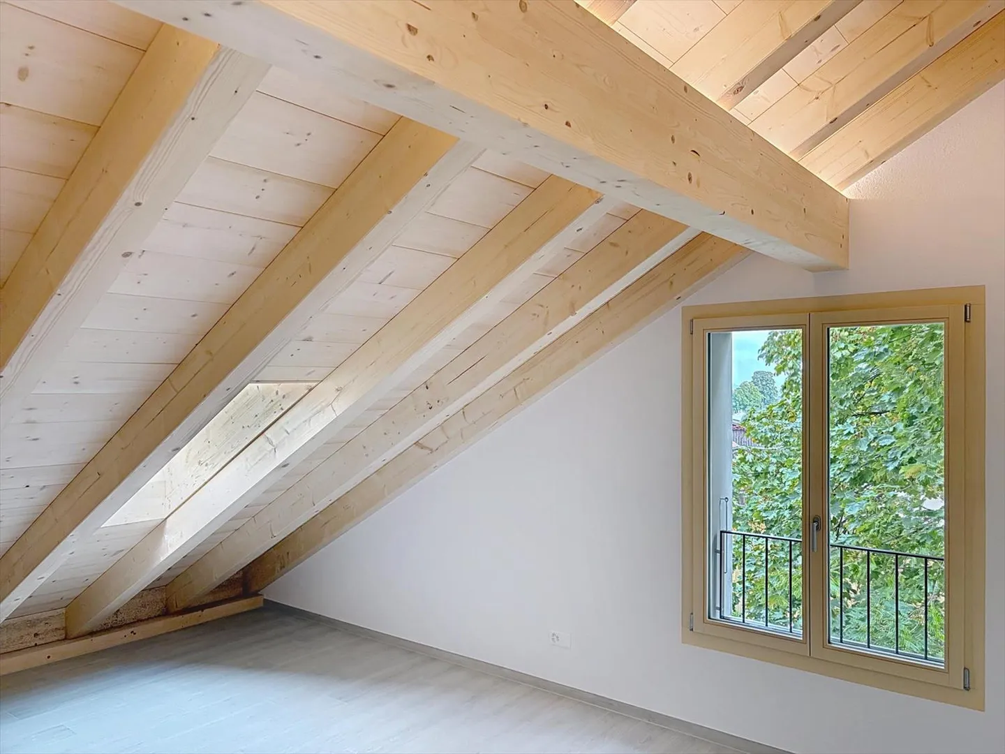 Attic new | High-quality execution - Photo 6 of 11