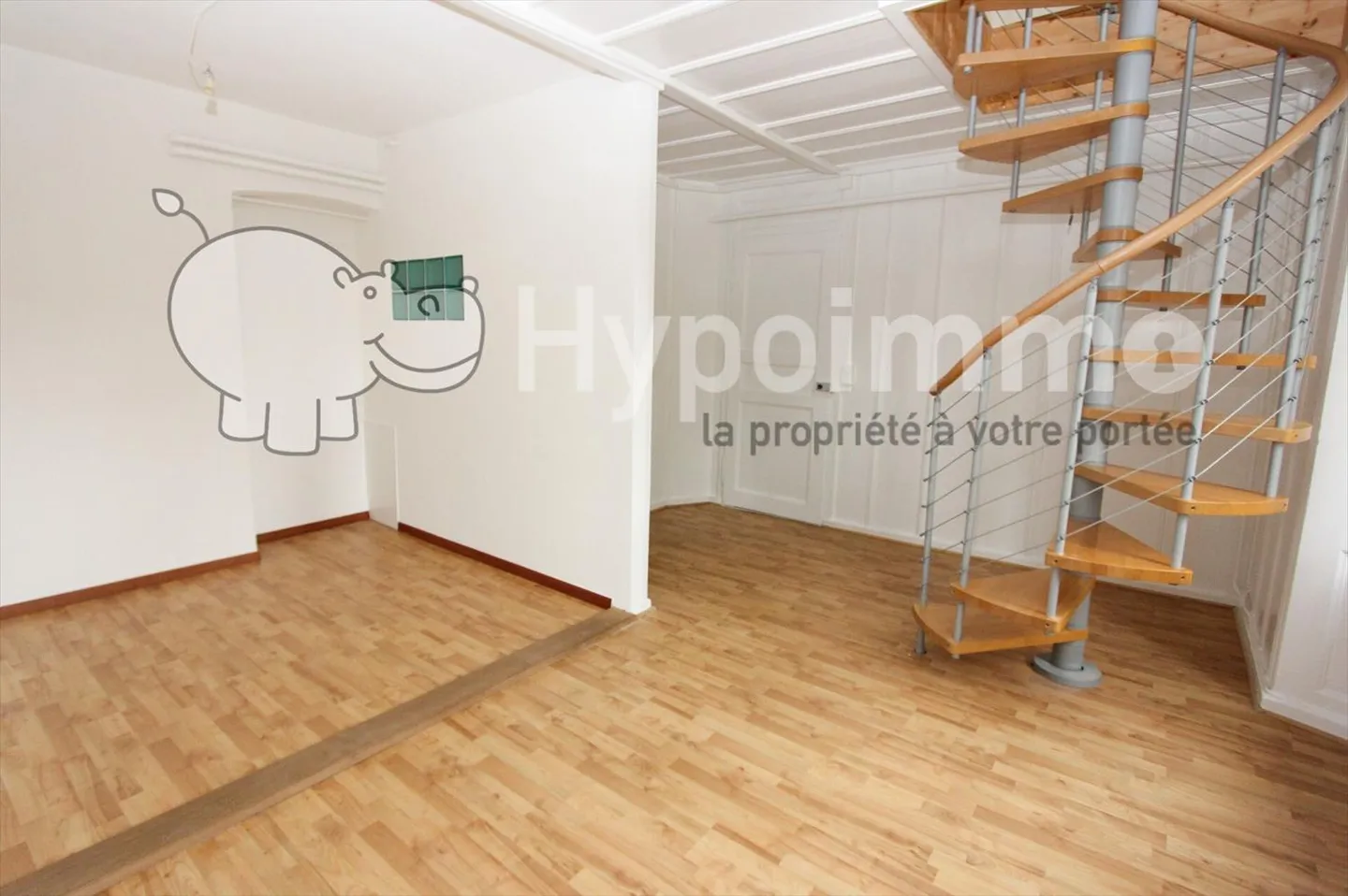 Appartement à louer - Photo 1 sur 8