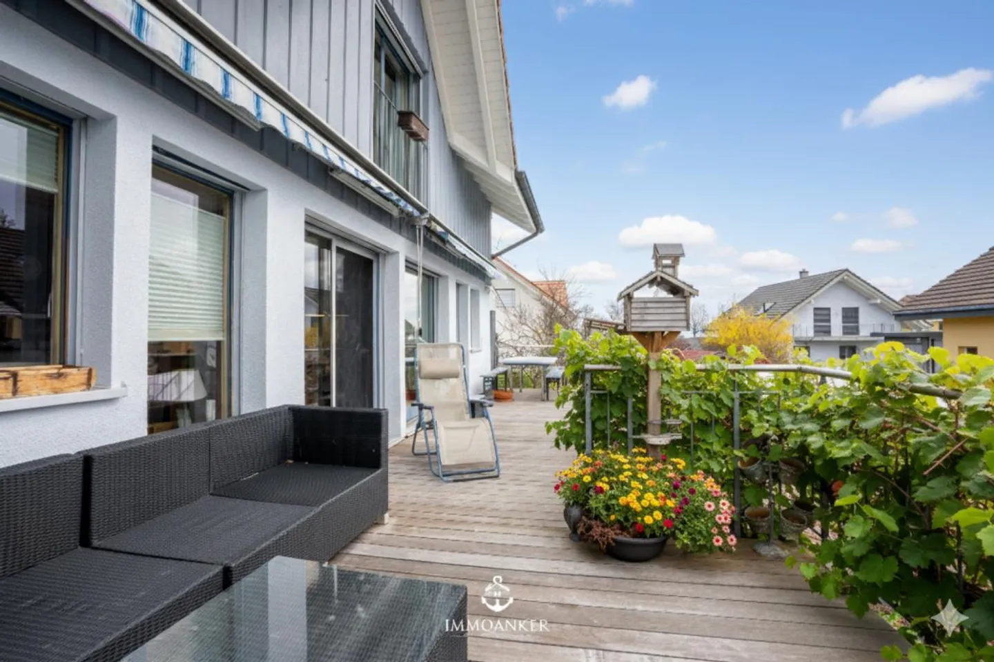 Ampia casa unifamiliare con molte possibilità d'uso e garage... - Foto 14 di 18