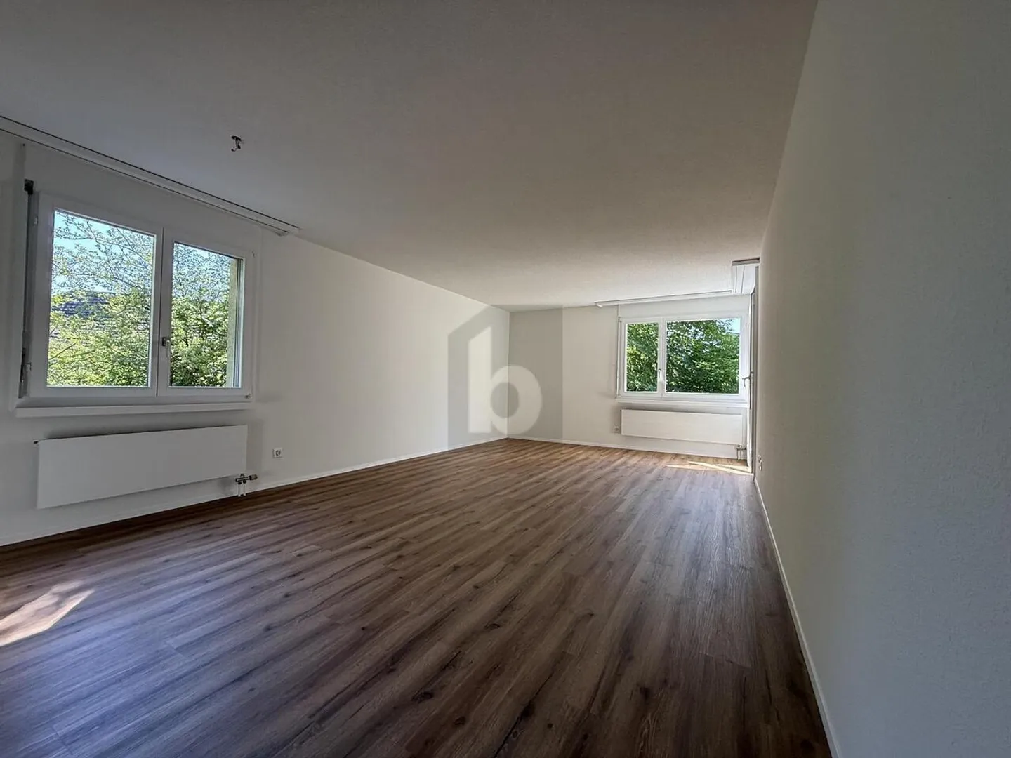 Frisch Renovierte Wohnung - Foto 2 von 6