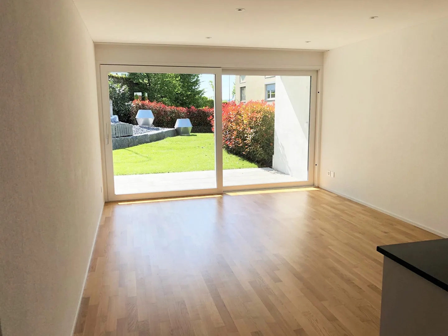 Helle und ruhige 3.5 Whg. mit WM/TU und Lift - Foto 2 von 6