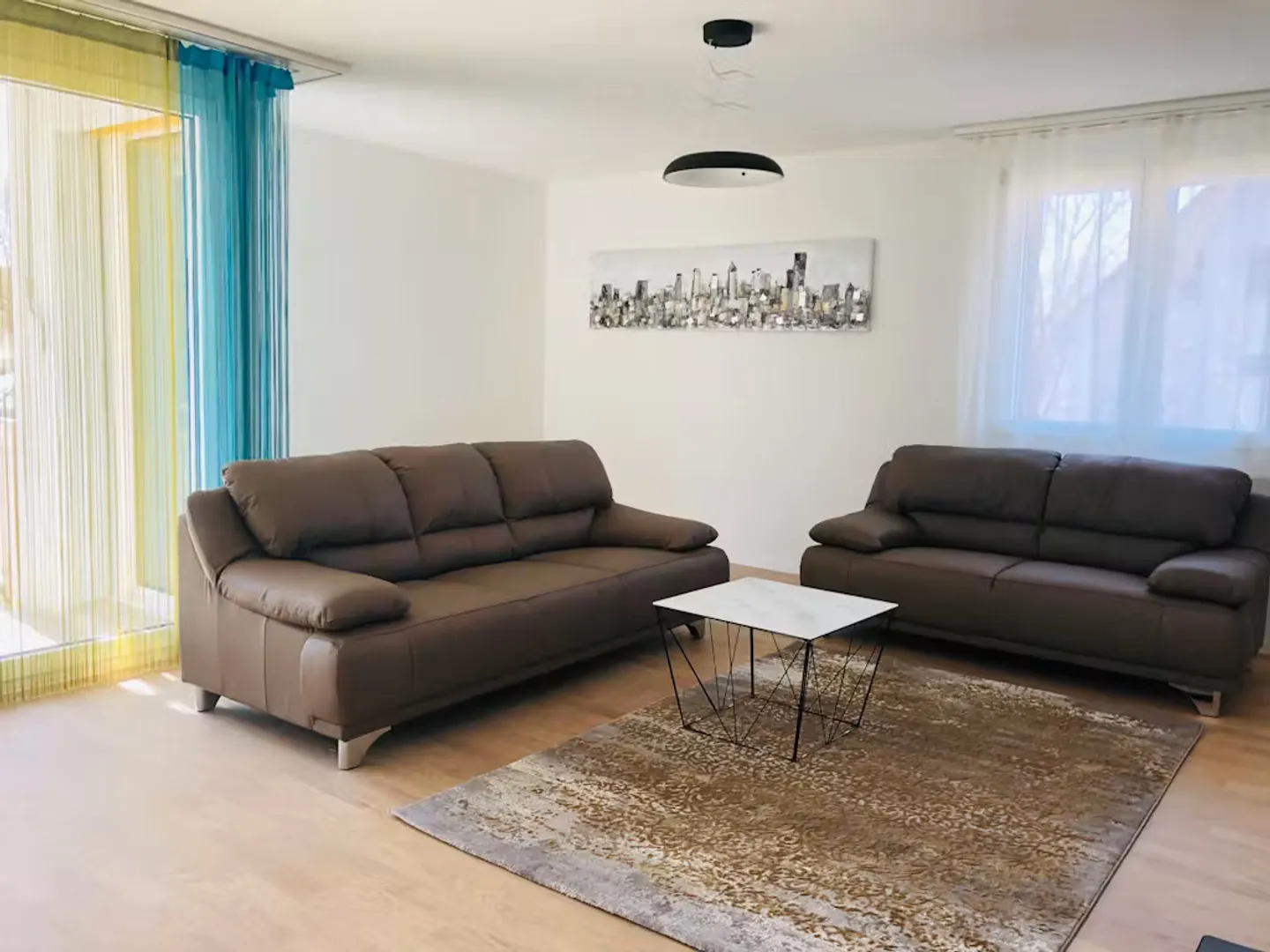 Charmantes Chalet in Kloten - Foto 4 von 10