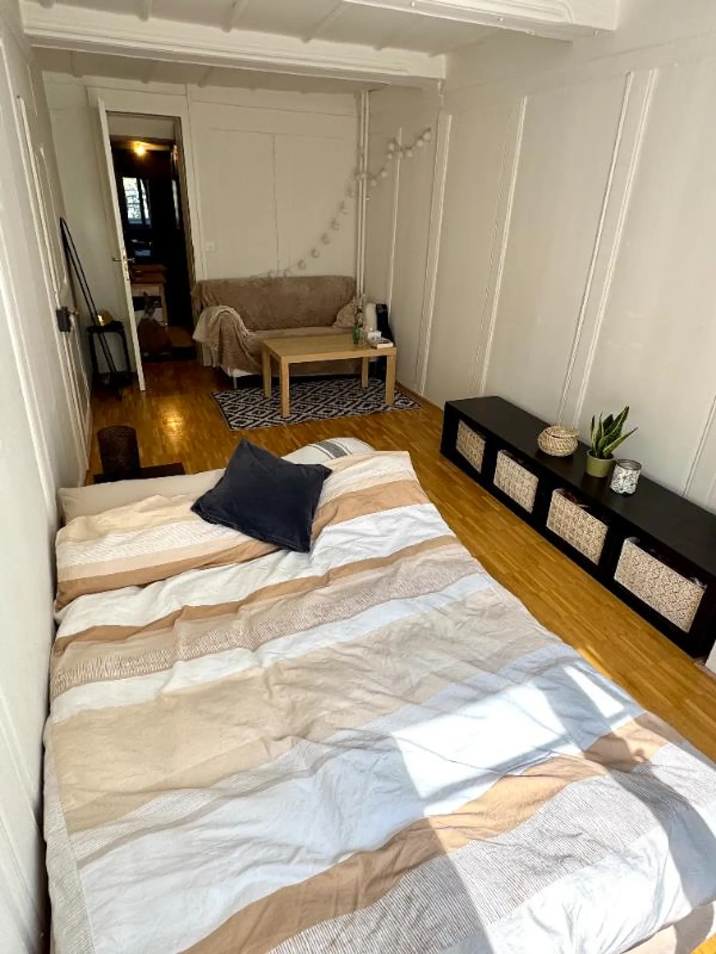 Furnished Shared Room - Photo 4 of 5