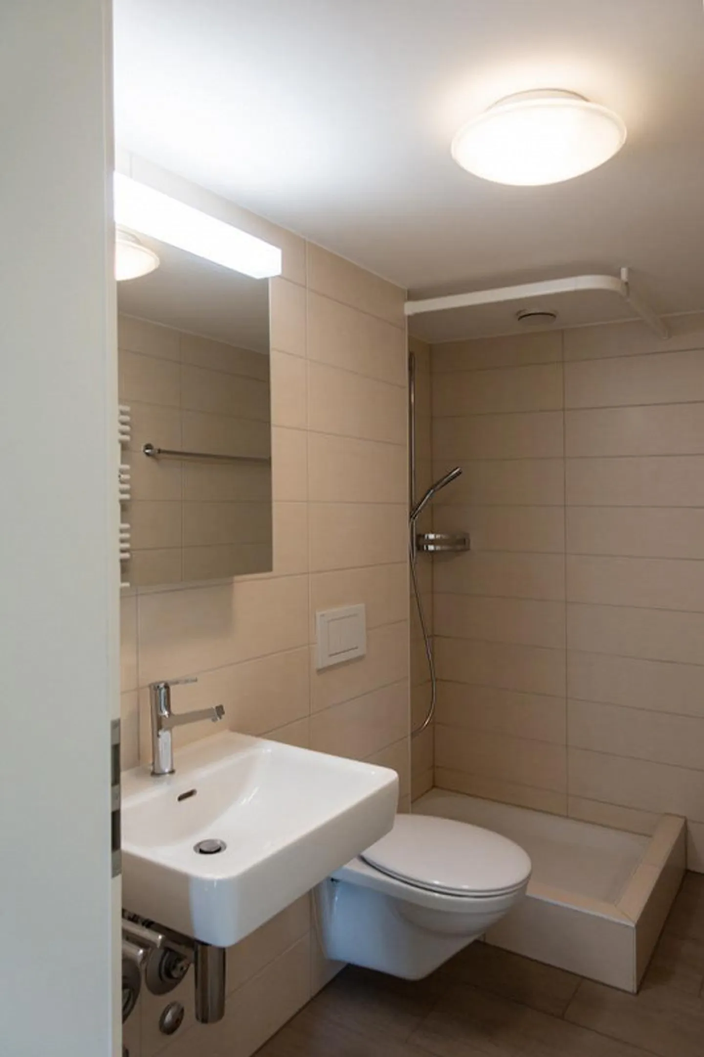 Fondazione Surinam: appartamento con 3 camere vicino all'Eglisee - Foto 3 di 8