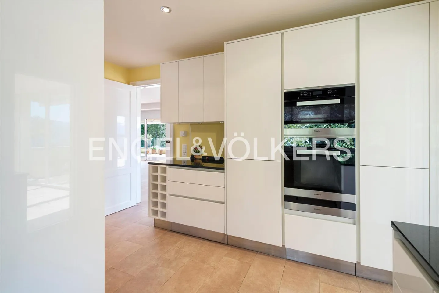 Prestigepenthouse mit Seesicht am Monte Verità (25) - Foto 6 von 14