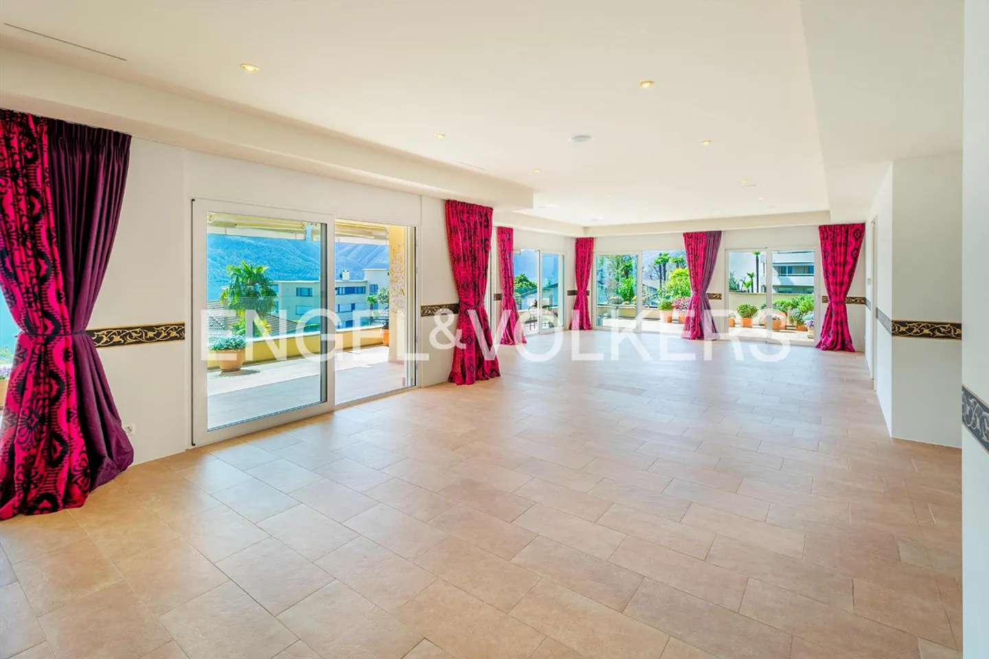 Prestigepenthouse mit Seesicht am Monte Verità (25) - Foto 3 von 14