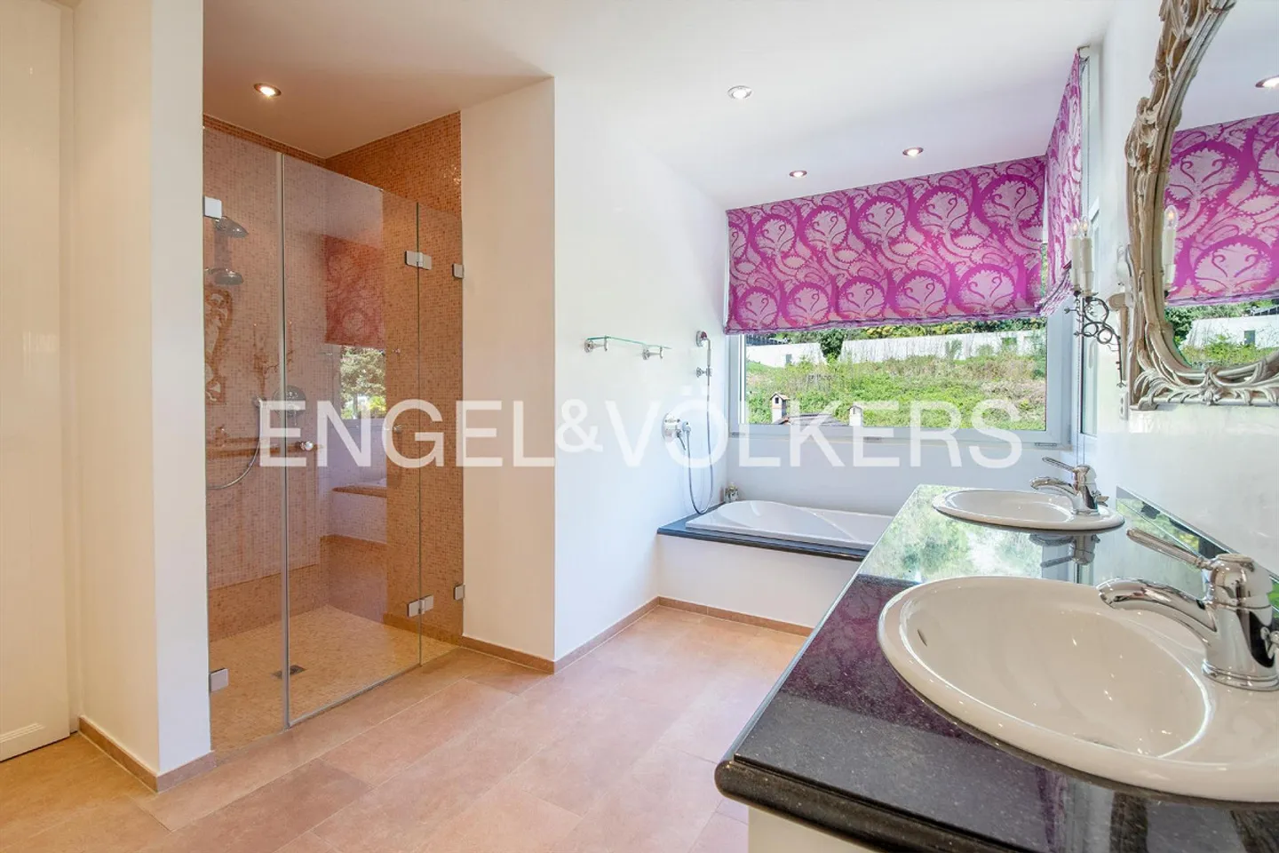 Prestigepenthouse mit Seesicht am Monte Verità (25) - Foto 10 von 14