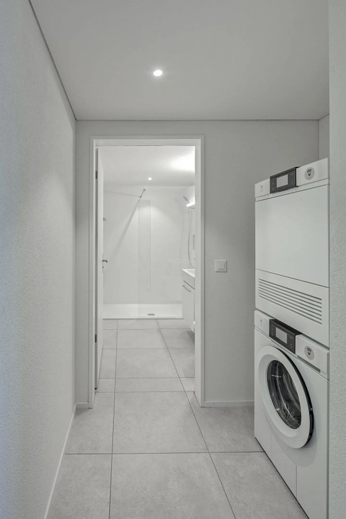 Apartment with balcony in the center of Dübendorf for rent - Photo 4 of 5