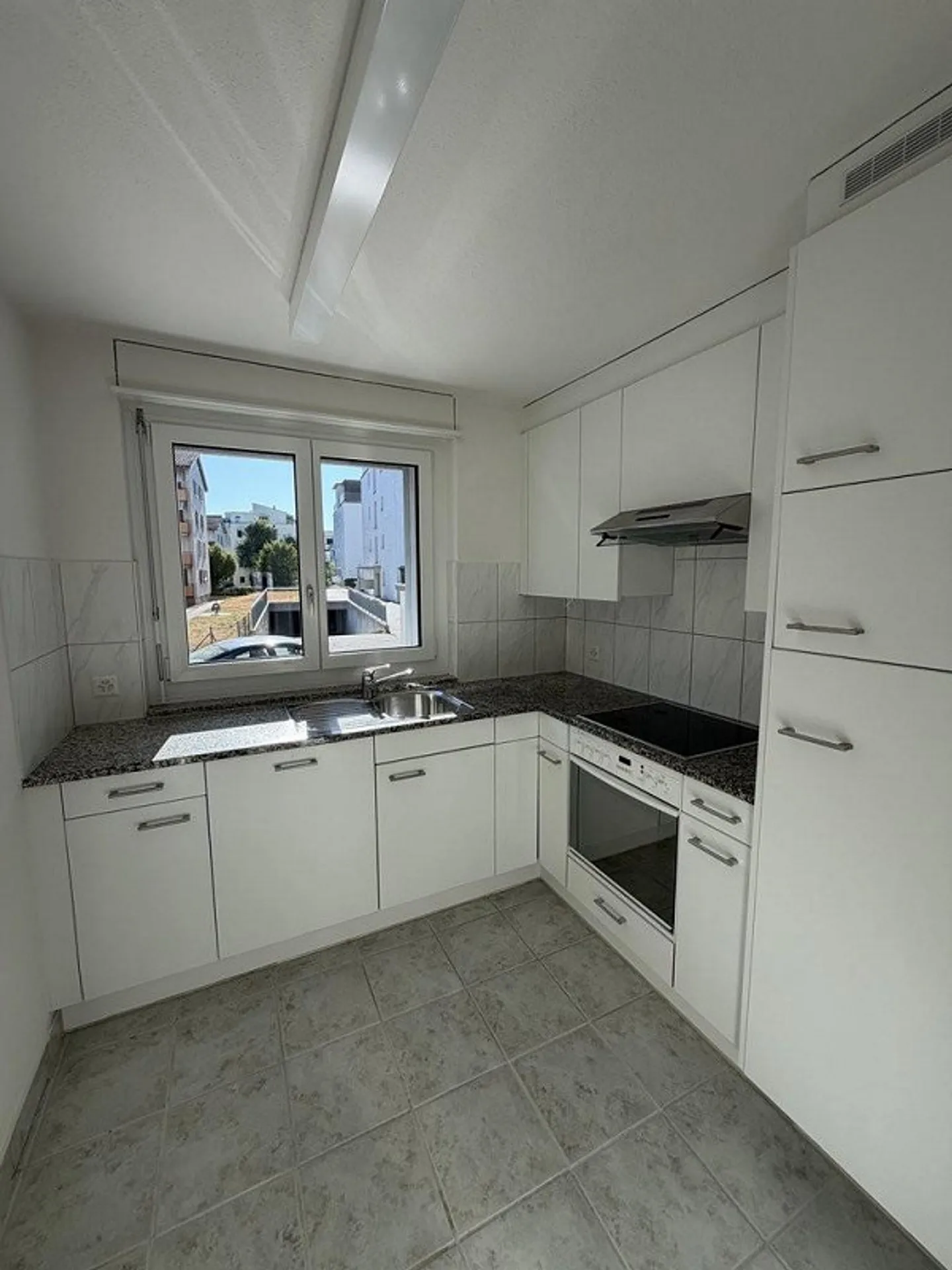 4 ½ Room Apartment, 5600 Lenzburg - Photo 3 of 10