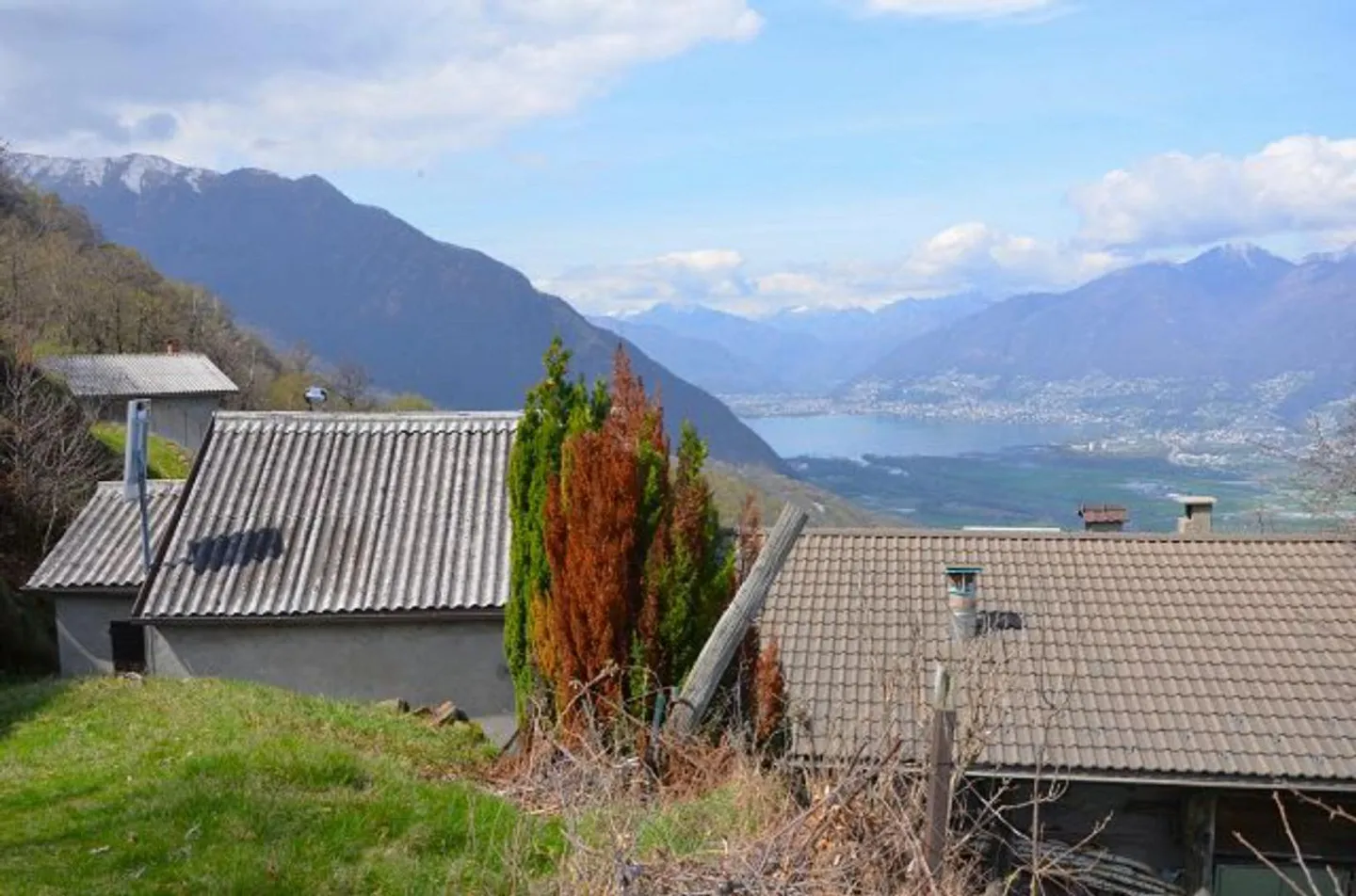 3 1/2-Room Rustic in a Very Quiet, Sunny Location with a View / Cascina d... - Photo 26 of 40