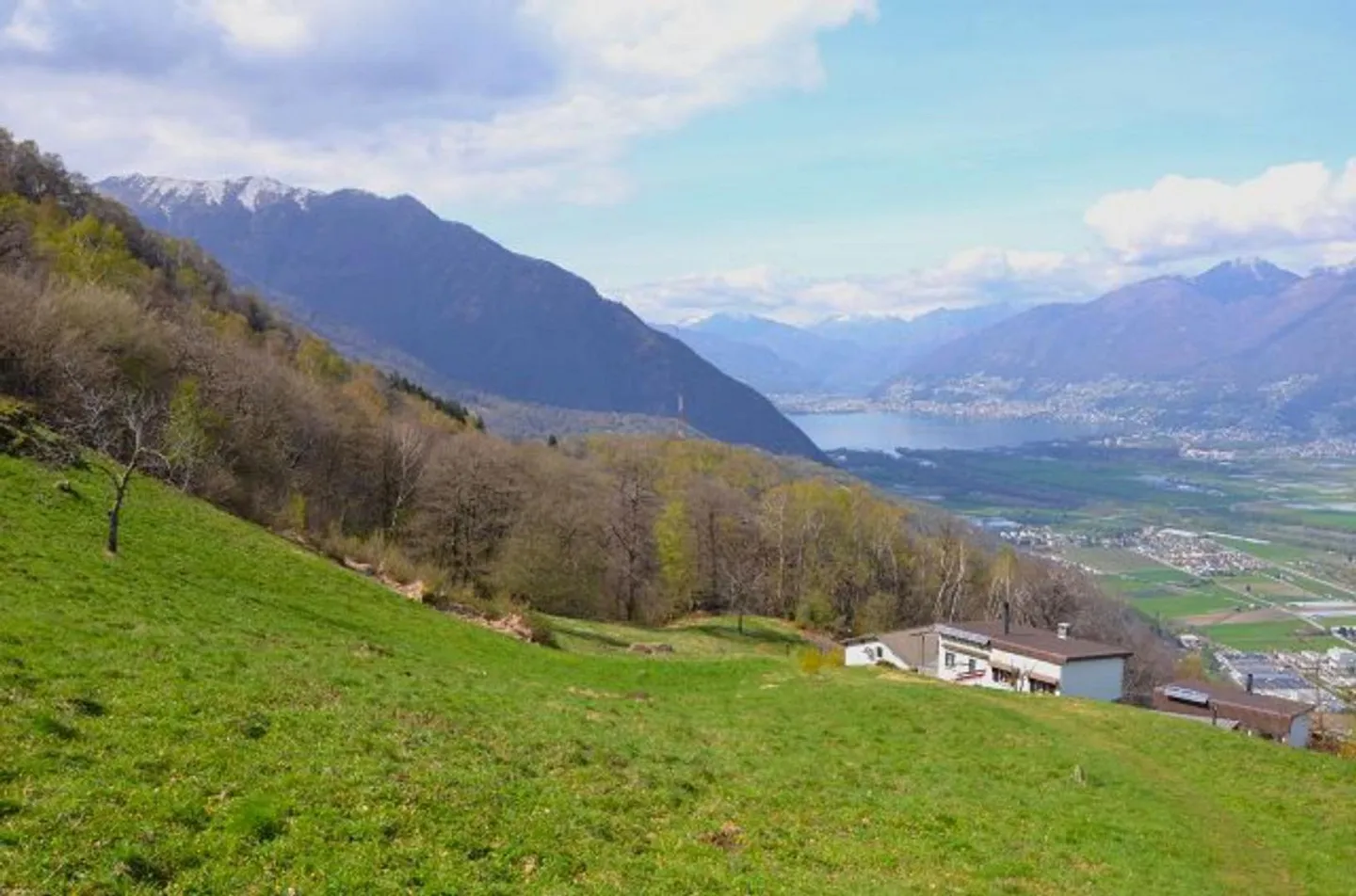 3 1/2-Room Rustic in a Very Quiet, Sunny Location with a View / Cascina d... - Photo 37 of 40