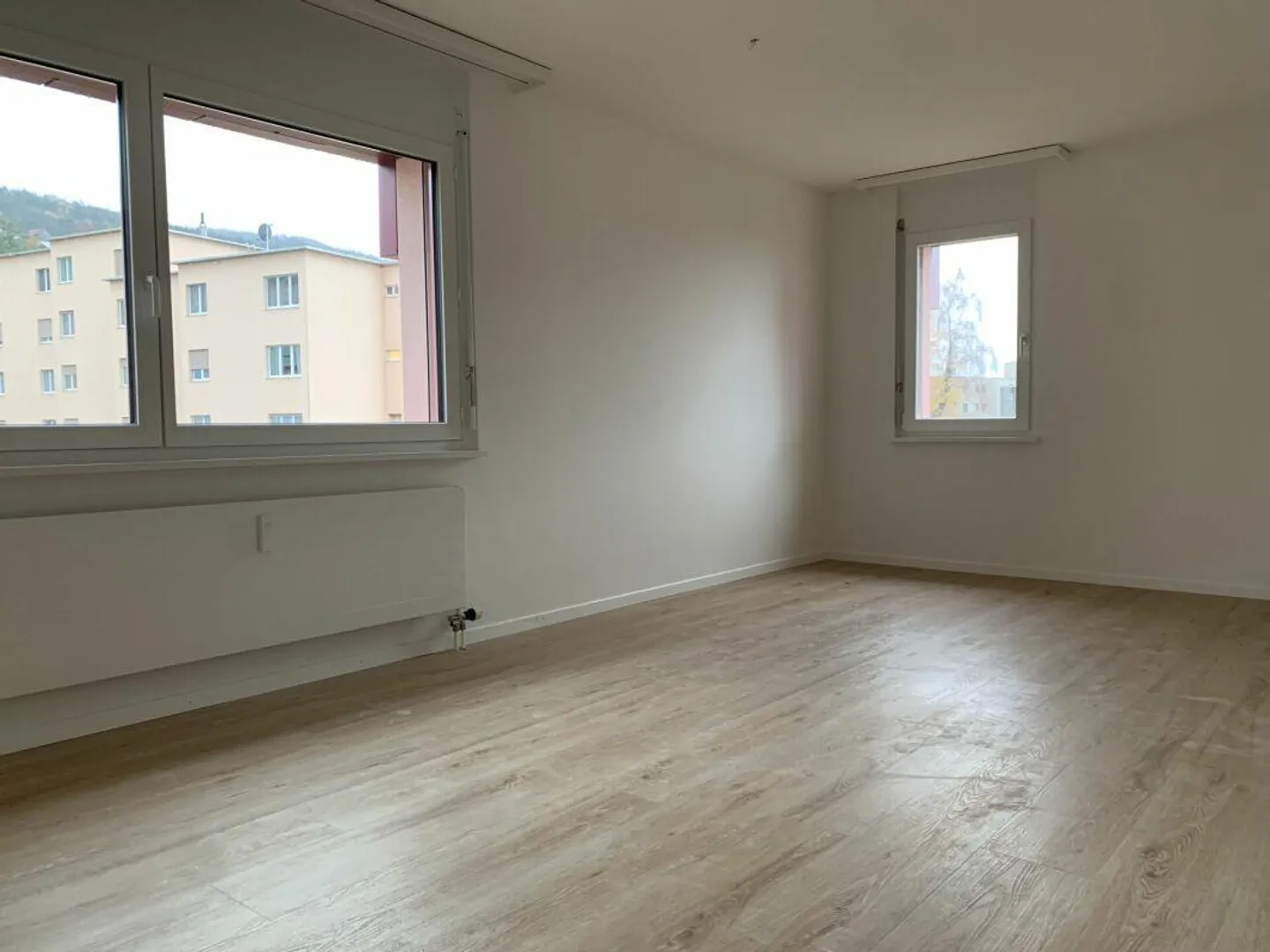 Frisch renovierte EG-Wohnung mit Gartensitzplatz - Foto 4 von 9