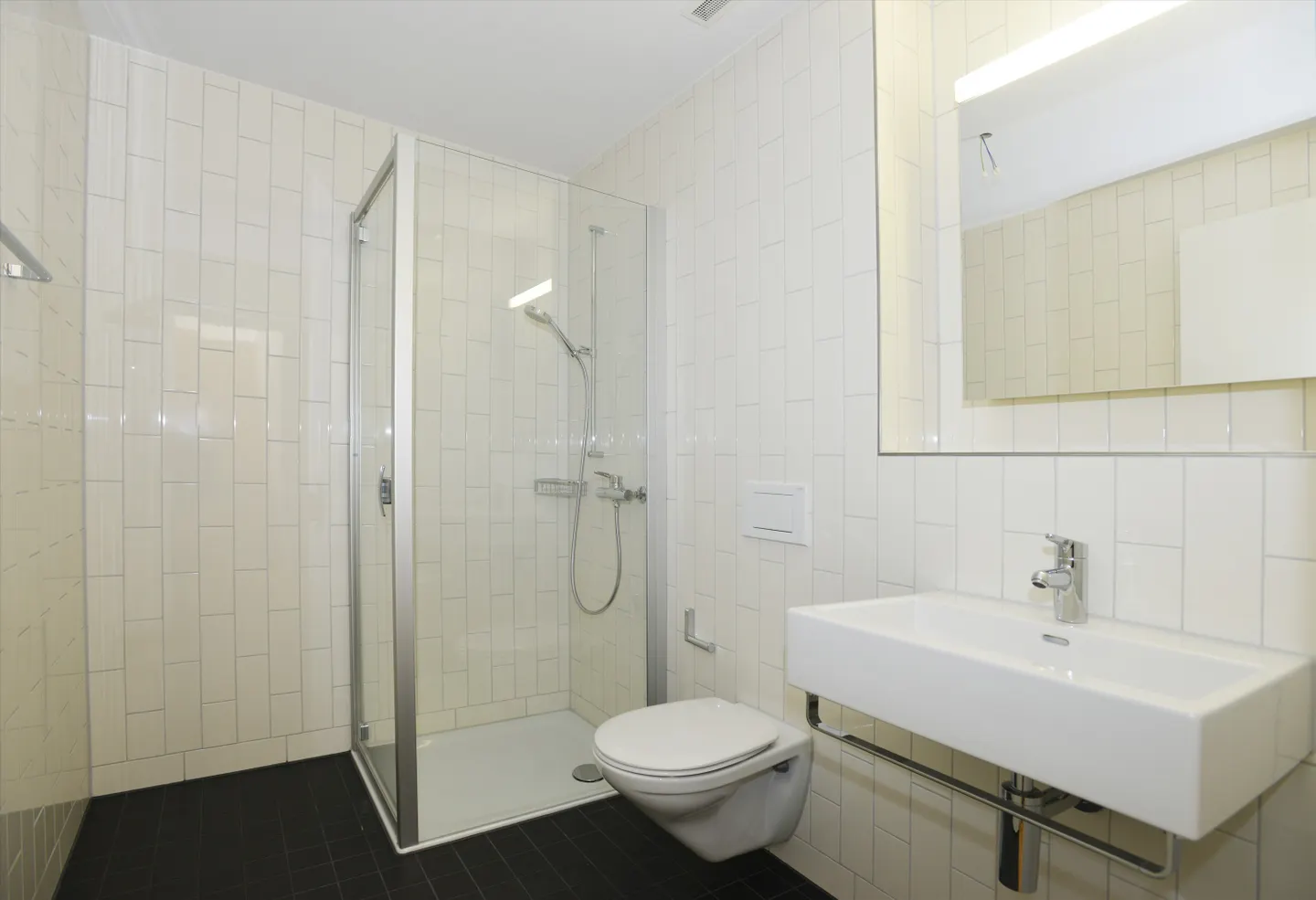Wonderful maisonette apartment with stunning views of Lake Zurich - Photo 5 of 9