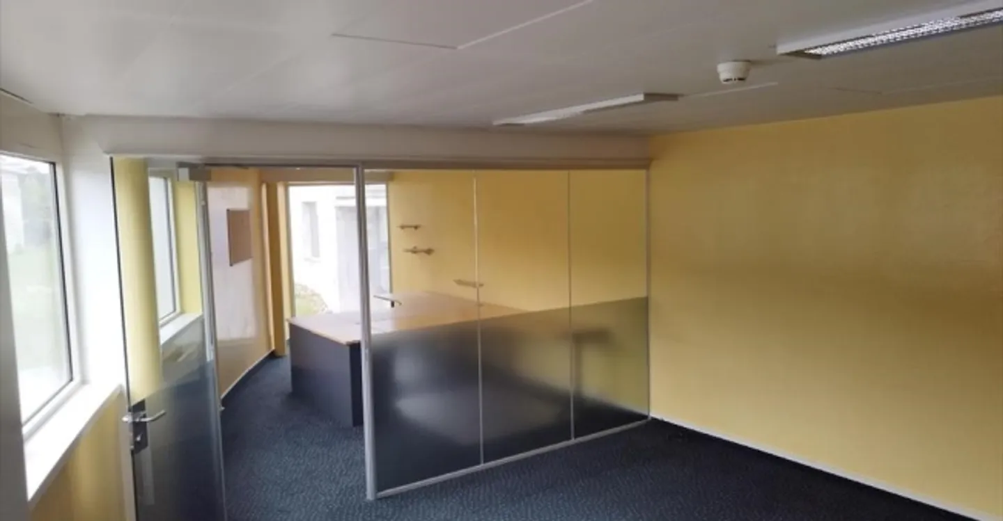 «Bureau» - Photo 8 sur 13