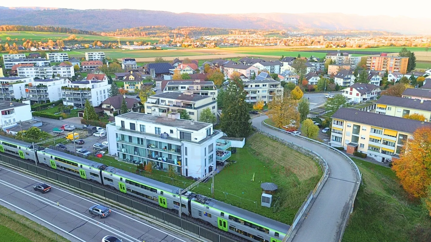 Living with Comfort - 4.5-Room Apartment with Large Balcony and Elevator, Perfect for Families and Seniors - Photo 4 of 4