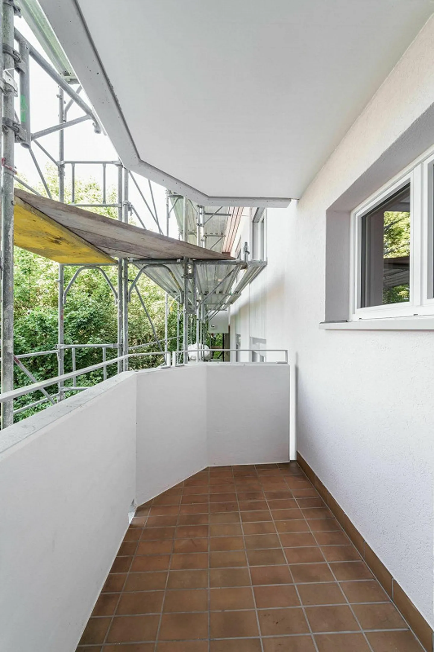 Appartement lumineux et moderne au château de Binningen - Photo 7 sur 7