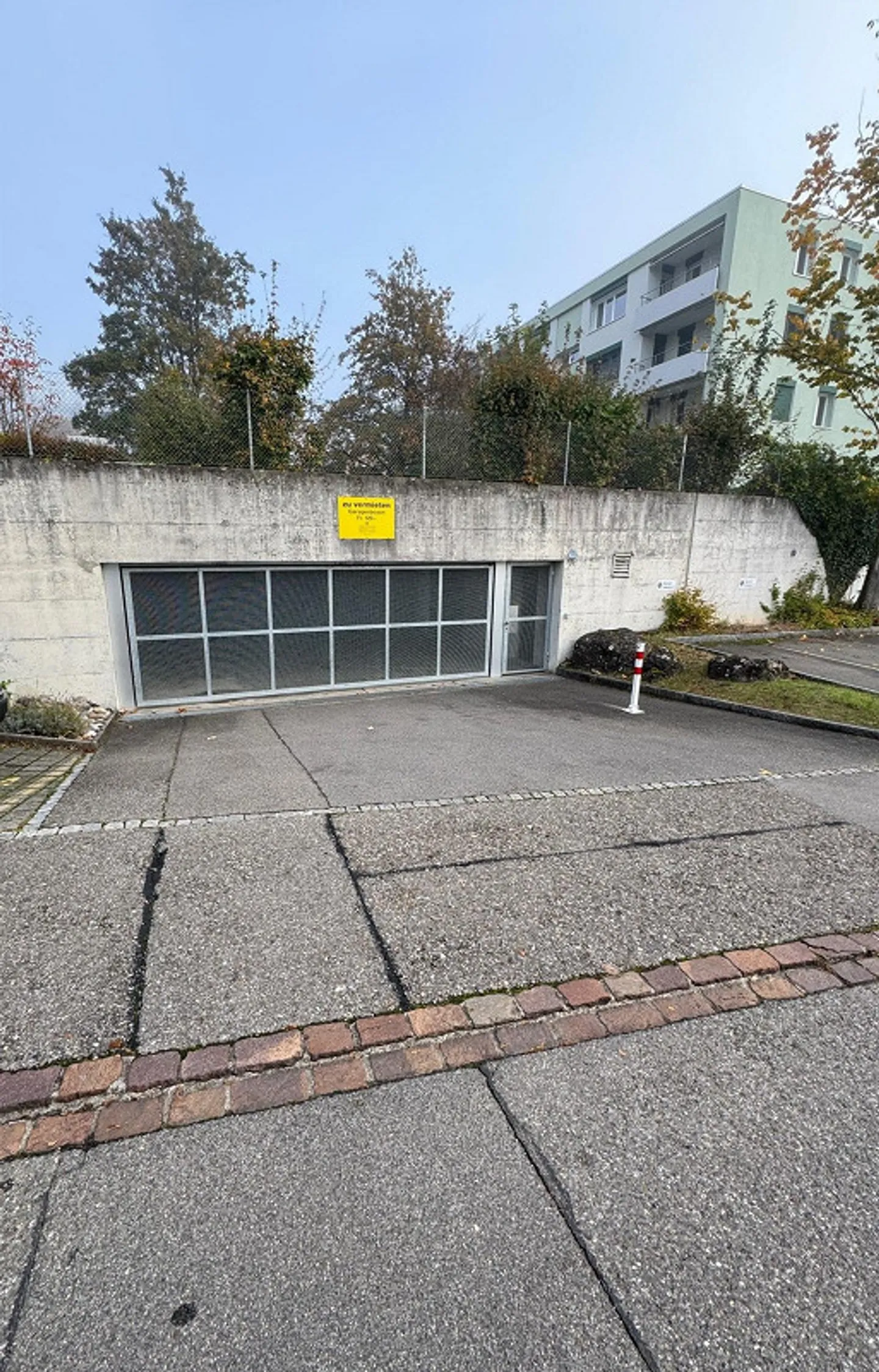 Underground parking space / Open garage - Photo 1 of 3