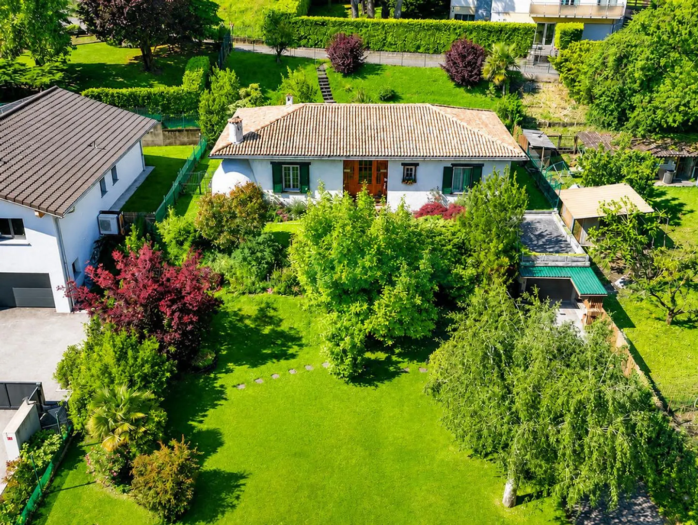 Cozy single-family house on one level with a large beautiful garden - Photo 5 of 15