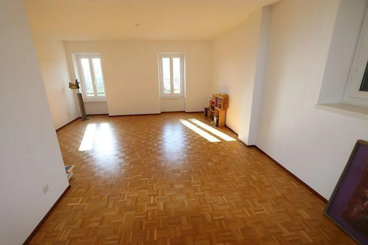 Sunny Ground Floor Apartment - Photo 5 of 15