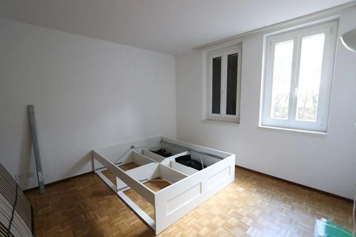 Sunny Ground Floor Apartment - Photo 9 of 15