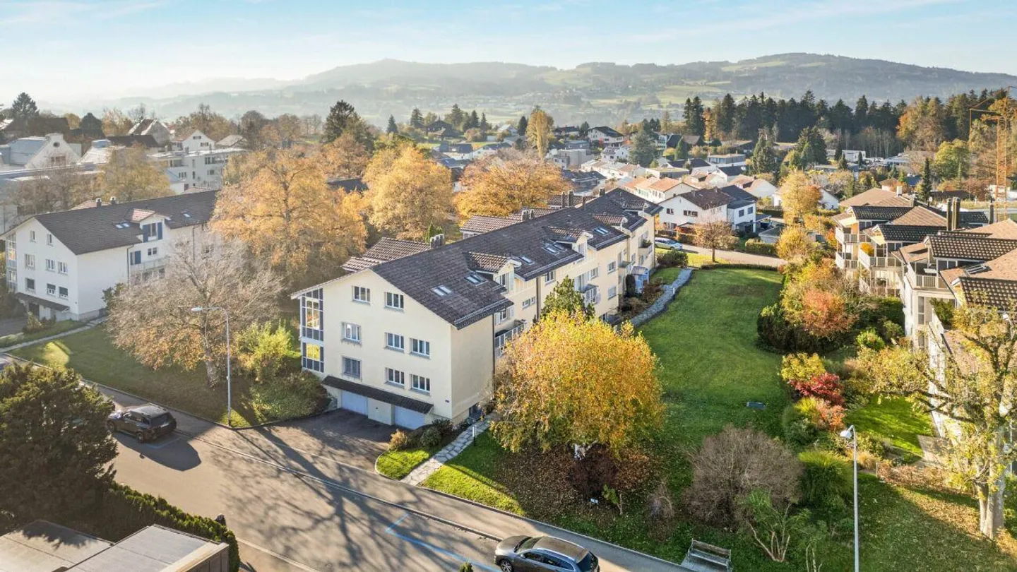 Zona residenziale esclusiva per le massime esigenze appartamento 3 1/2 di 83m2 - Foto 12 di 14