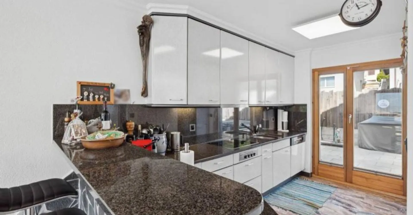 Charmante Villa mit unabhängiger Suite. - Foto 5 von 8