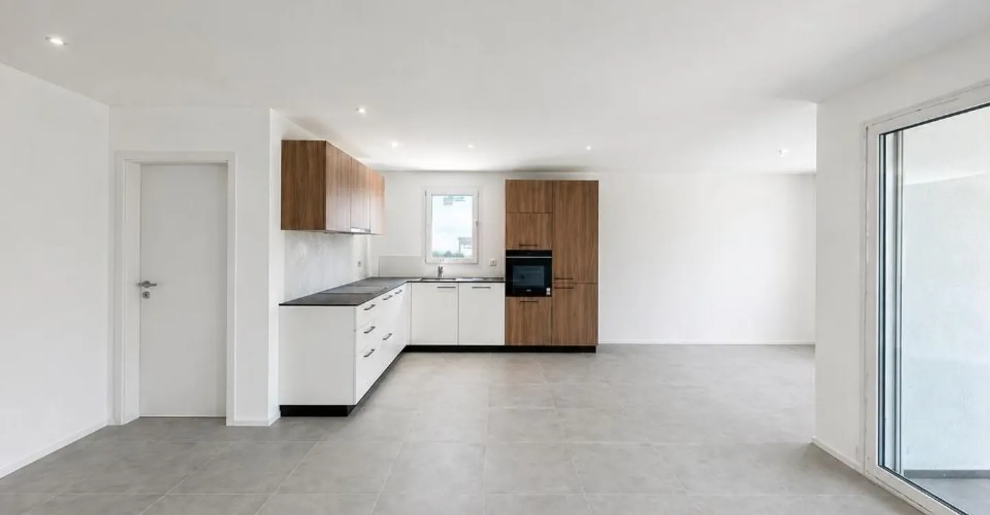 3.5 Room Apartment on the Ground Floor - Photo 2 of 3