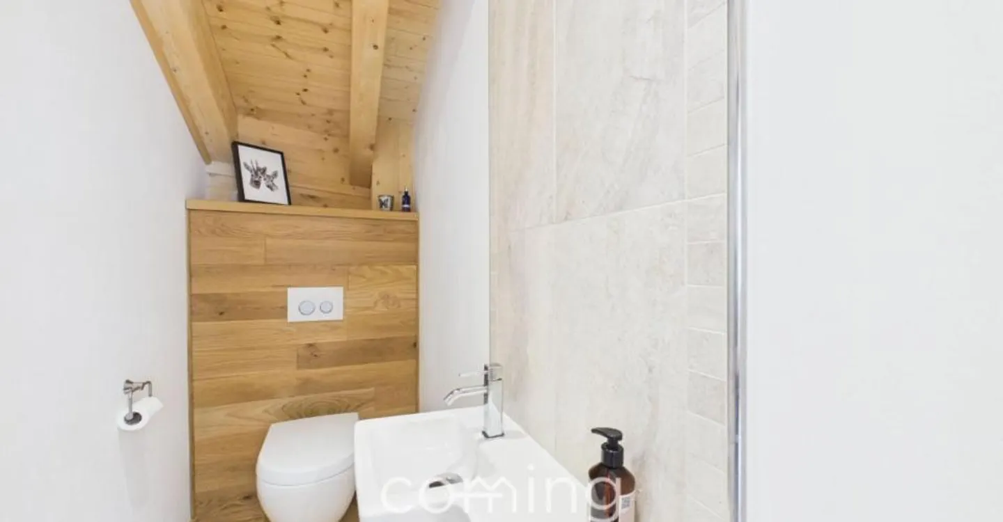 Exclusive Chalet with panoramic view of the Dom - Photo 11 of 11