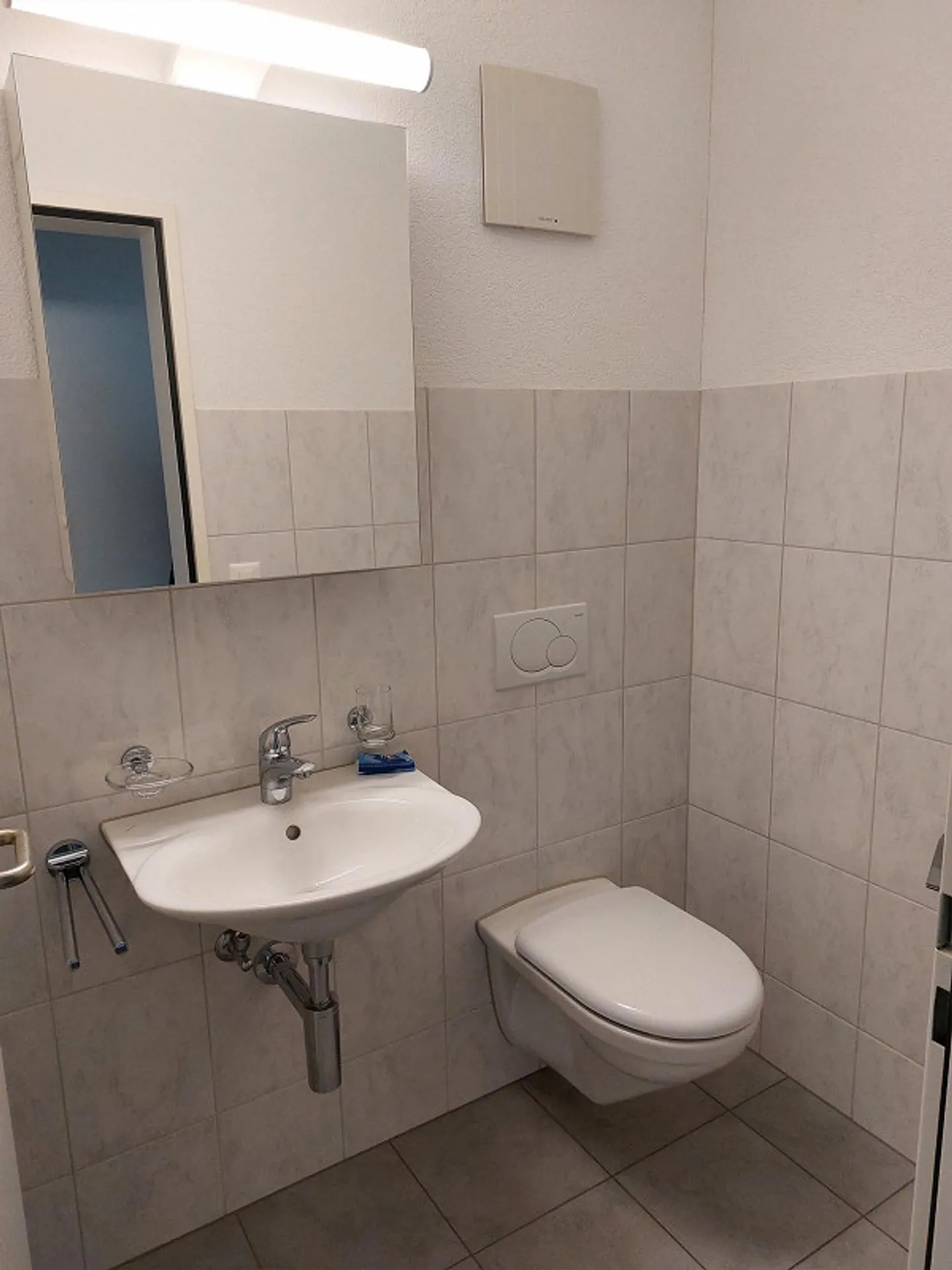 Moderne 4.5-Zimmer-Wohnung mit Cheminée und gutem Grundriss - Foto 12 von 13