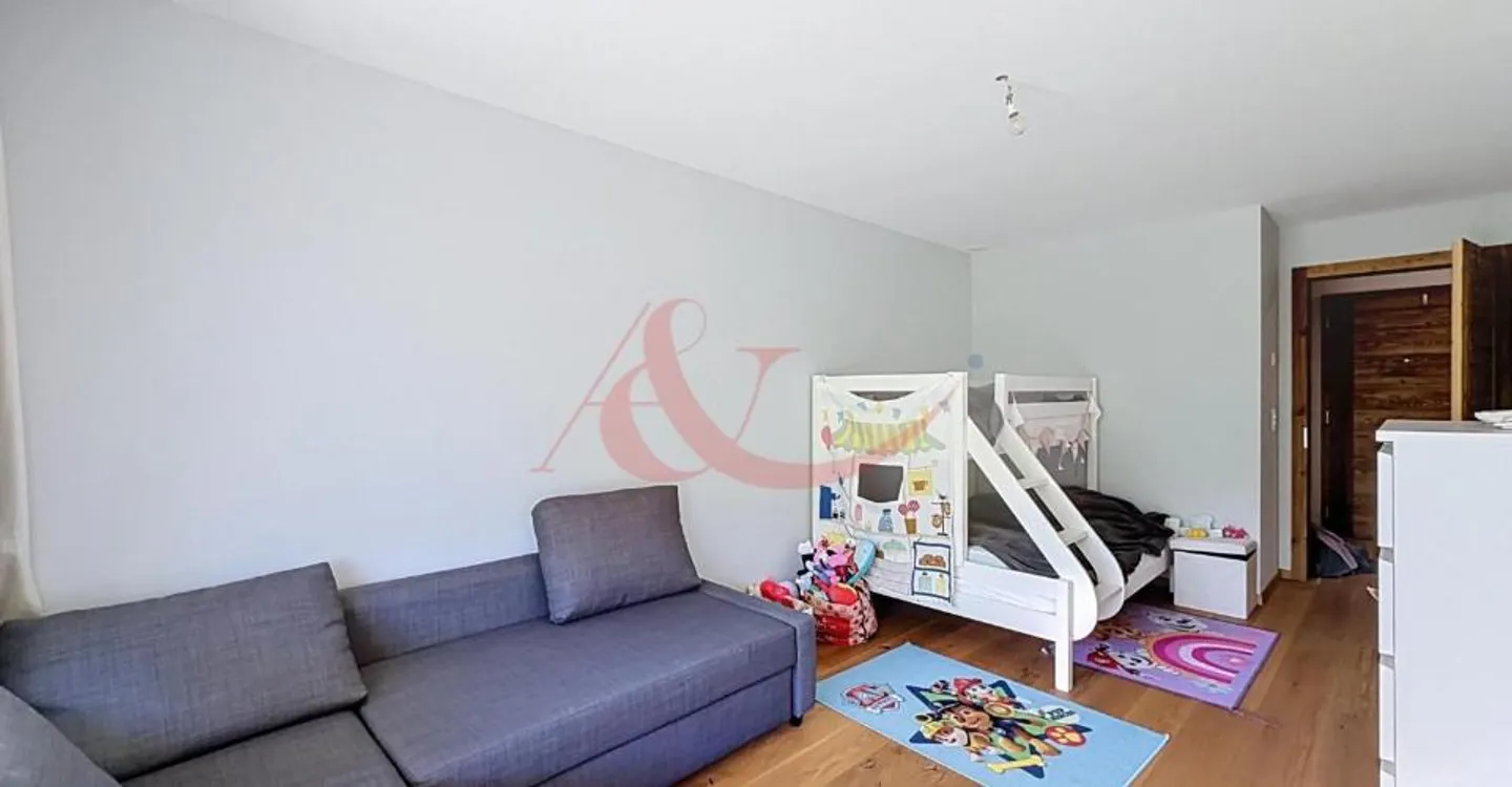 Appartement Contemporain avec Vue sur le Lac - Photo 8 sur 9