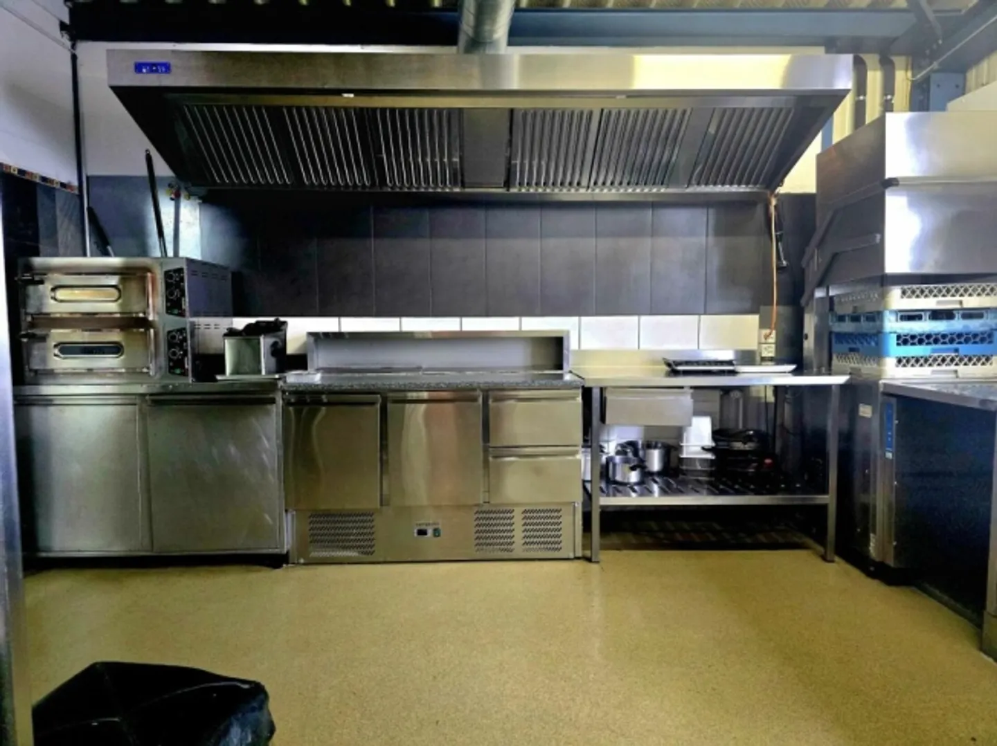 Geschäft mieten - Foto 2 von 3