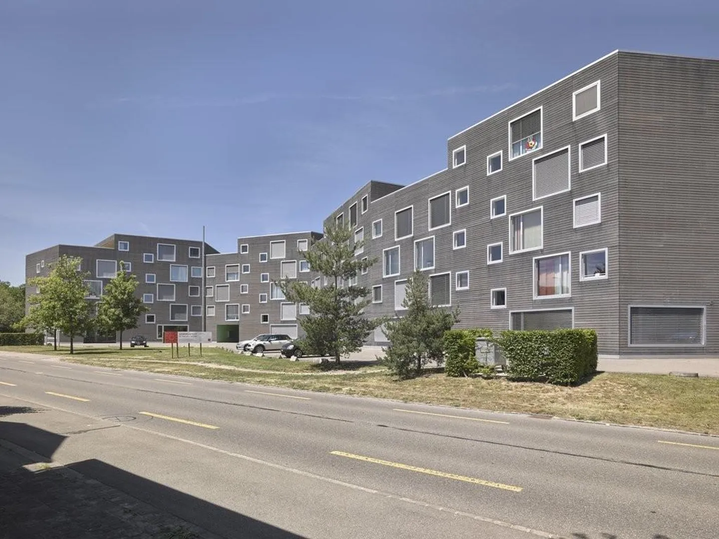 MIETEN OHNE KAUTION - Moderne Überbauung an grüner Lage - Foto 1 von 10