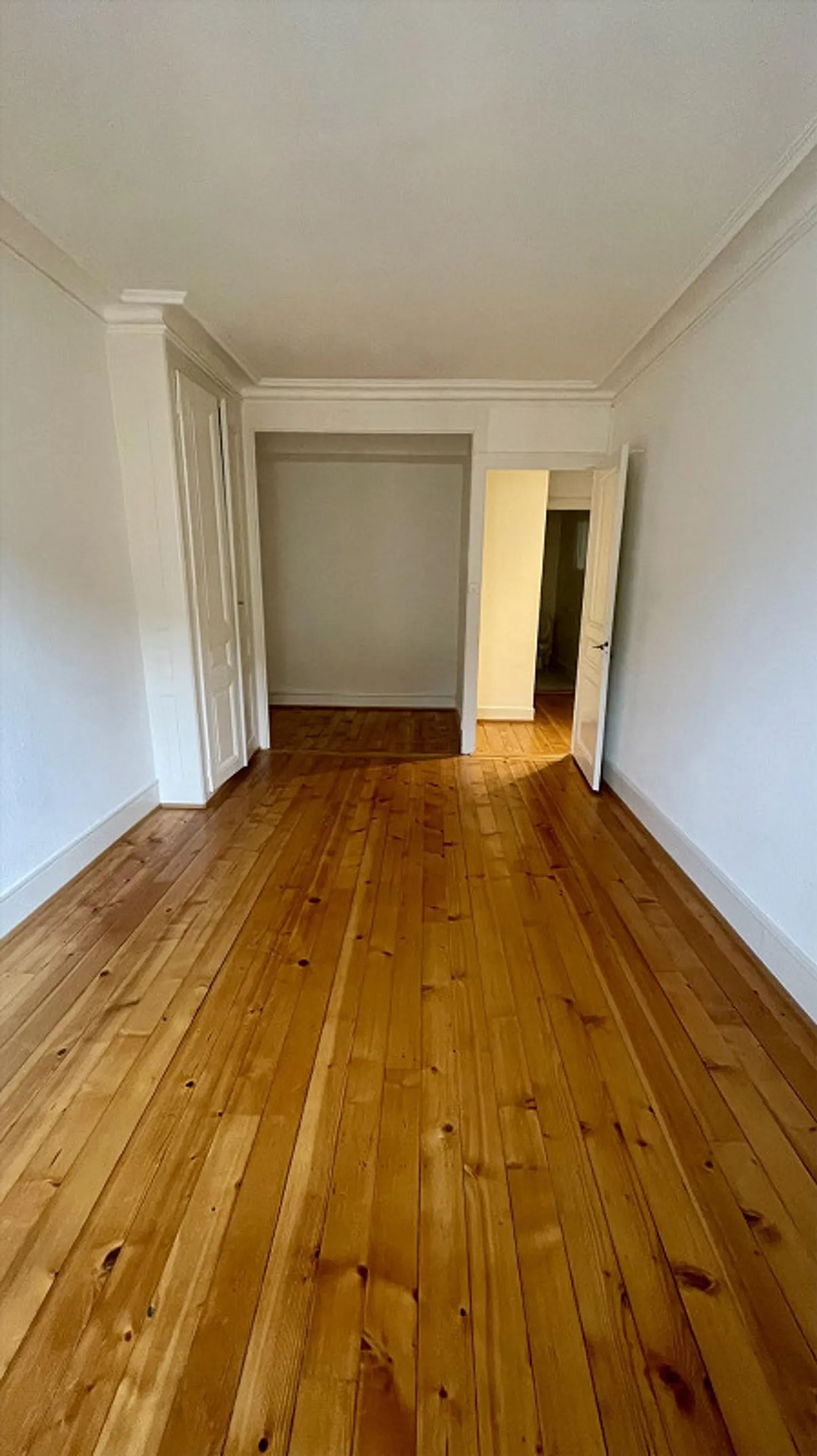 3-Zimmer-Wohnung ideal gelegen in einem Viertel nahe dem Bahnhof - Foto 1 von 8