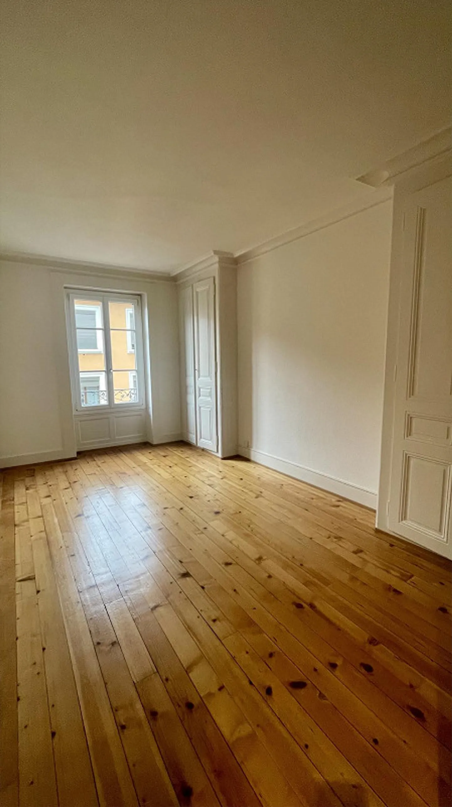 3-Zimmer-Wohnung ideal gelegen in einem Viertel nahe dem Bahnhof - Foto 2 von 8