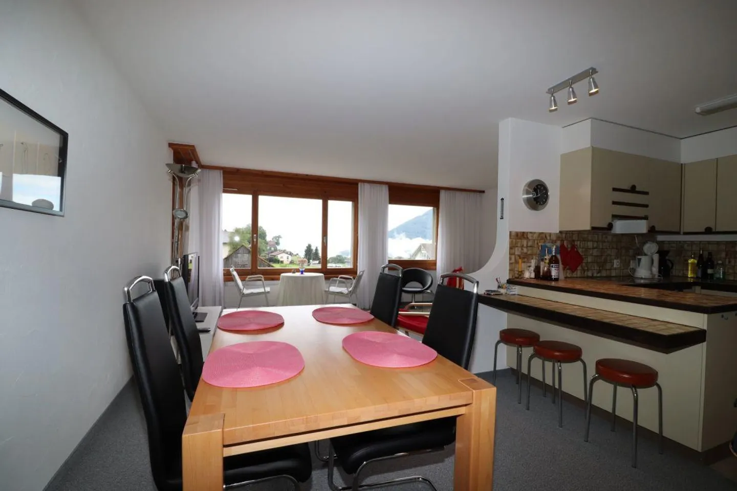 Charmante Wohnung mit Balkon - Foto 3 von 13