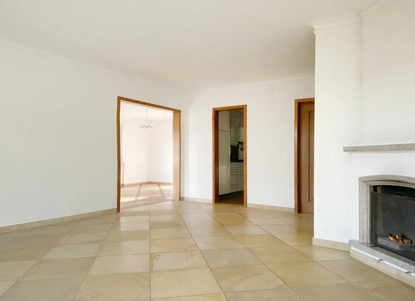 5.5-room apartment 148.5 m² with balcony and beautiful surroundings - Photo 5 of 23