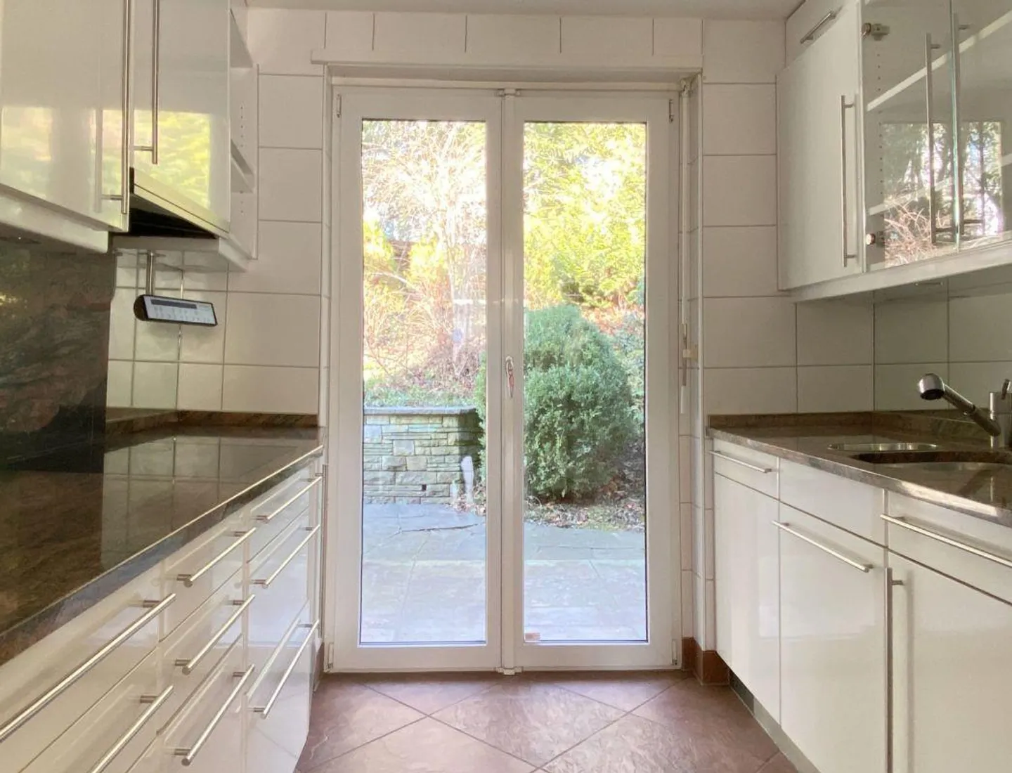 5.5-room apartment 148.5 m² with balcony and beautiful surroundings - Photo 7 of 23