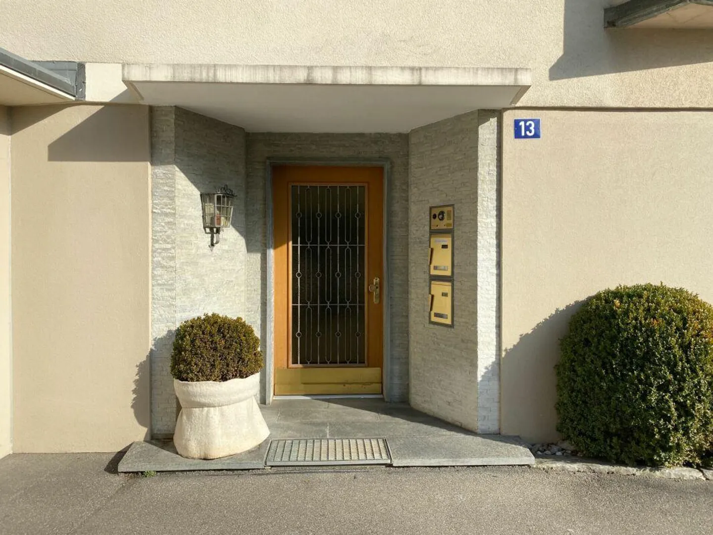 5.5-room apartment 148.5 m² with balcony and beautiful surroundings - Photo 18 of 23