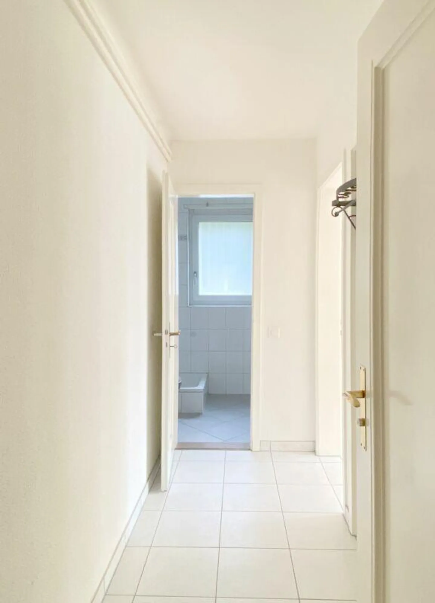 5.5-room apartment 148.5 m² with balcony and beautiful surroundings - Photo 21 of 23