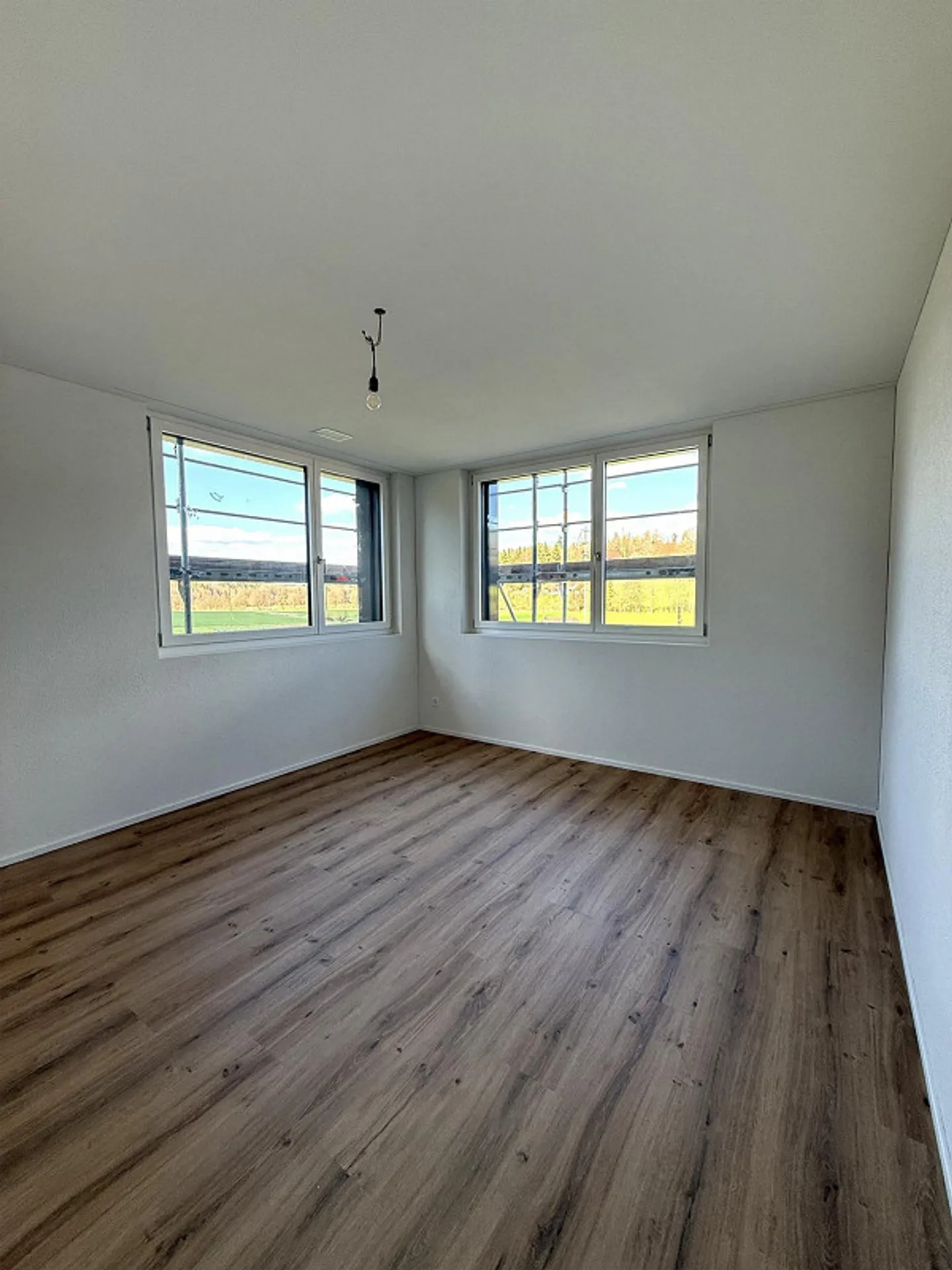 First rental in an attractive location in Uerkheim - Photo 4 of 9