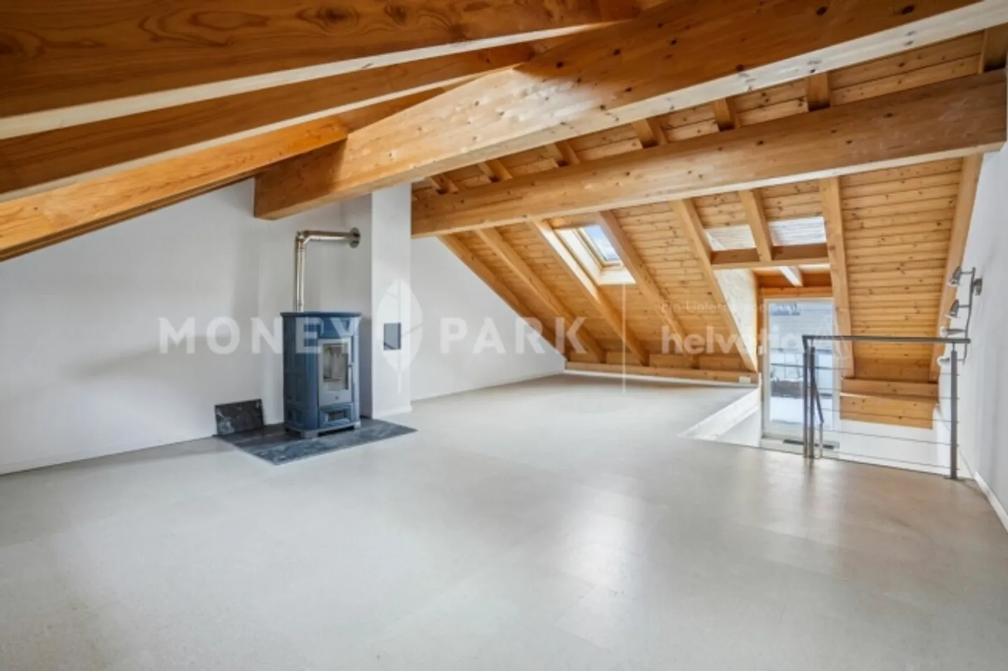 Cozy 5-room terraced house with plenty of privacy - Photo 1 of 12