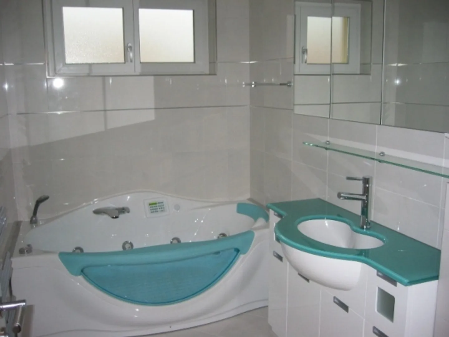 Luxury Attic Apartment - Photo 3 of 6
