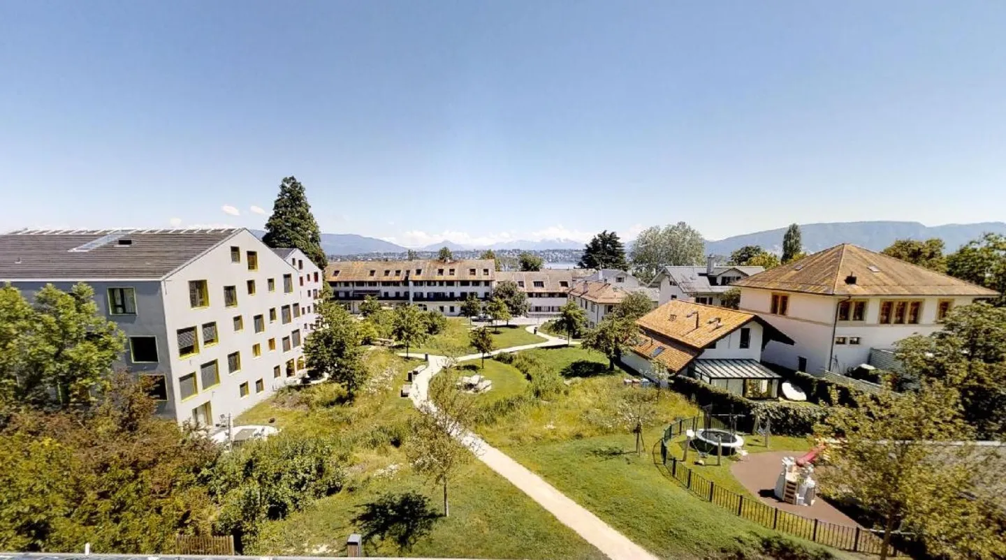 Attico di 145m2 con bella vista sul lago - Foto 9 di 9