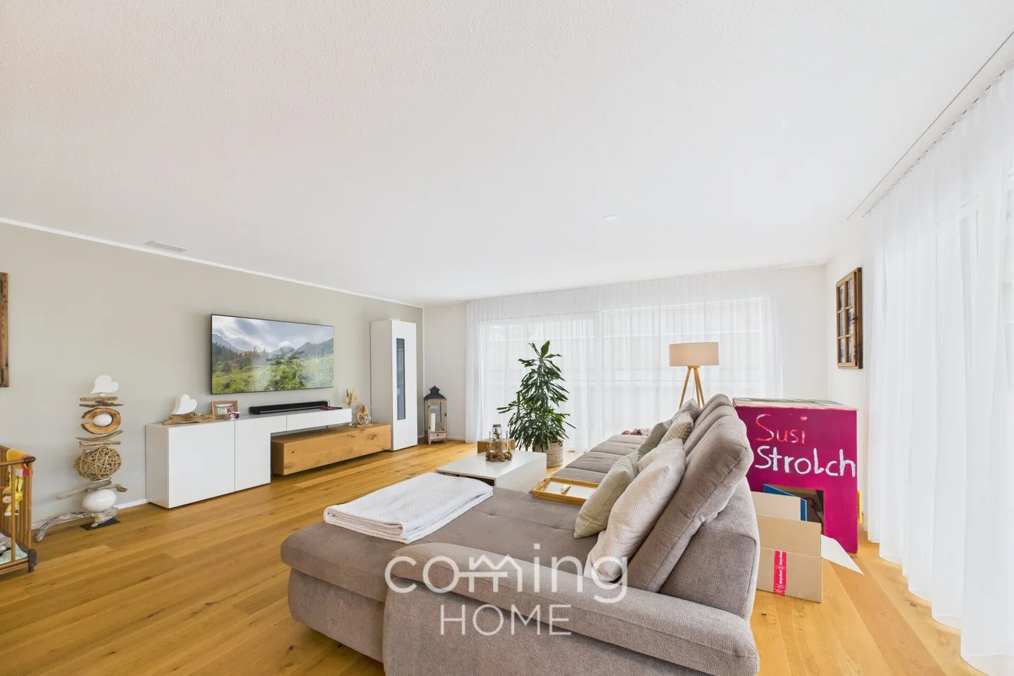 Elegante appartamento attico di 4,5 stanze a Brig - luminoso, di alta qualità e con - Foto 2 di 13