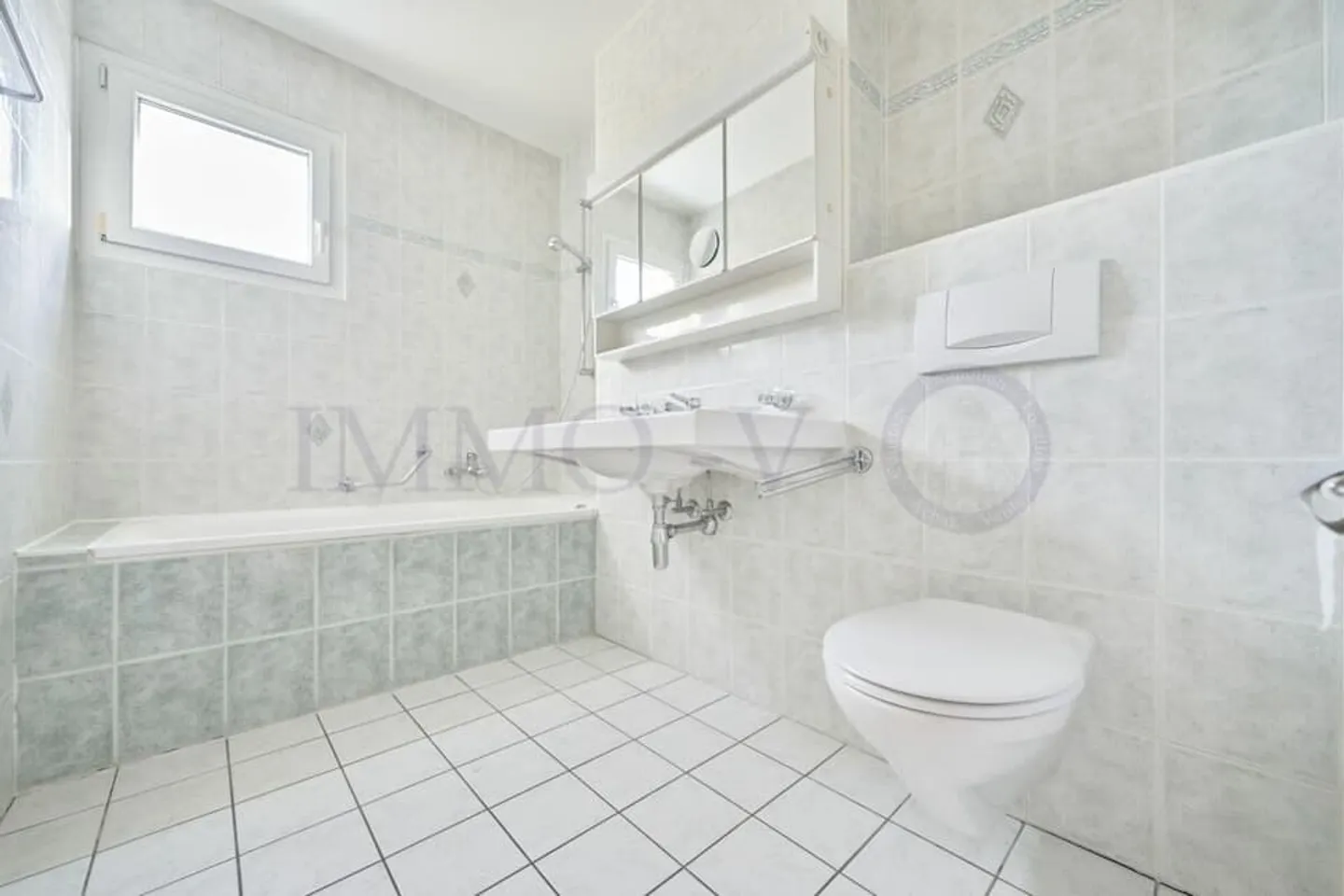 Maison Jumelée Spacieuse - Photo 10 sur 11