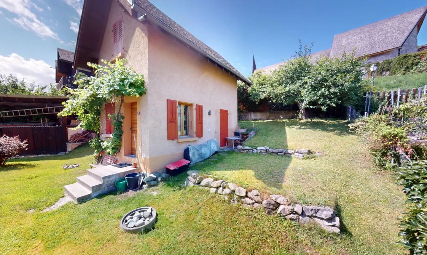 Charming House in the Heart of Vex with Panoramic Mountain Views - Photo 1 of 11