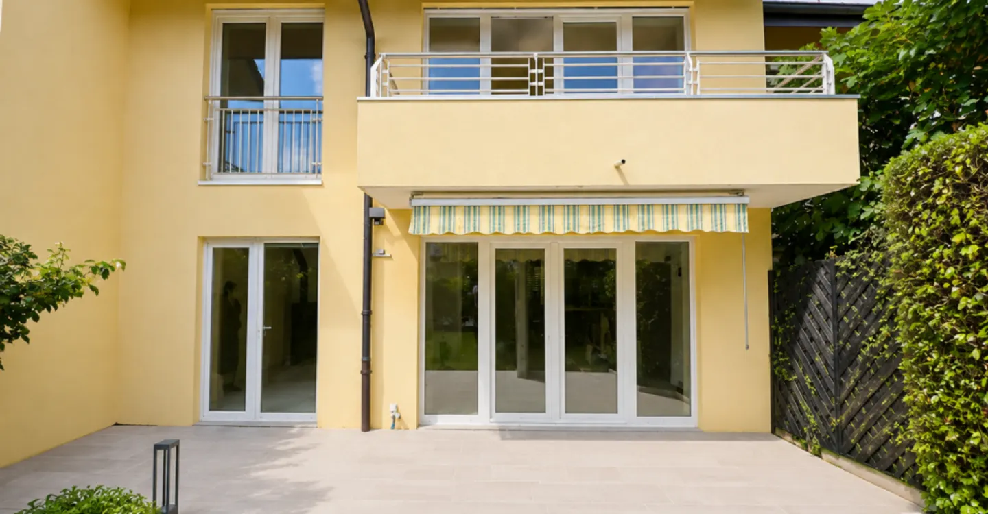 In Esclusiva - Villa familiare di 8 stanze in un contesto residenziale privilegiato - Foto 3 di 12