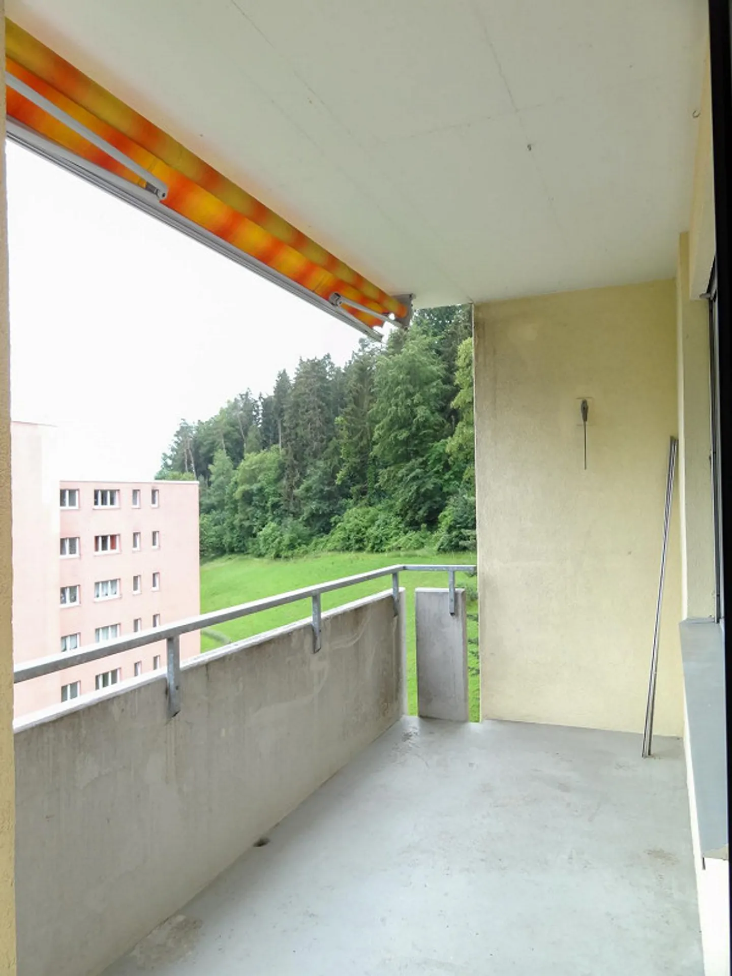 Modernes Apartment in ruhiger Lage - Foto 6 von 7