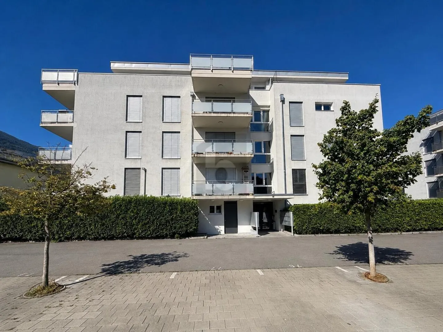 CONTEMPORARY IN THE PÂQUERETTES DISTRICT - Photo 1 of 6